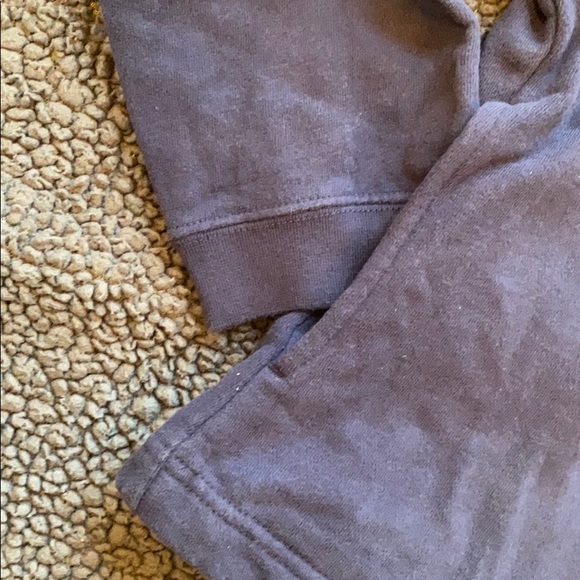 Nike hoodie with contrast hood lining - Picture 3 of 4